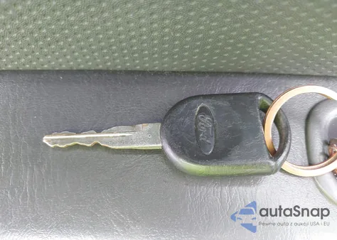 2005 Ford Escape Xls из США, поврежденный, VIN 1FMYU92Z35KC10851